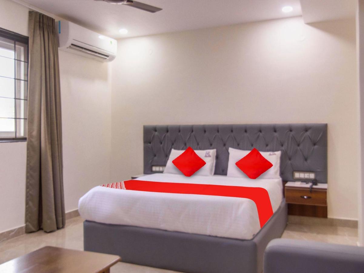 Hotel O Rr Residency Khammam Extérieur photo