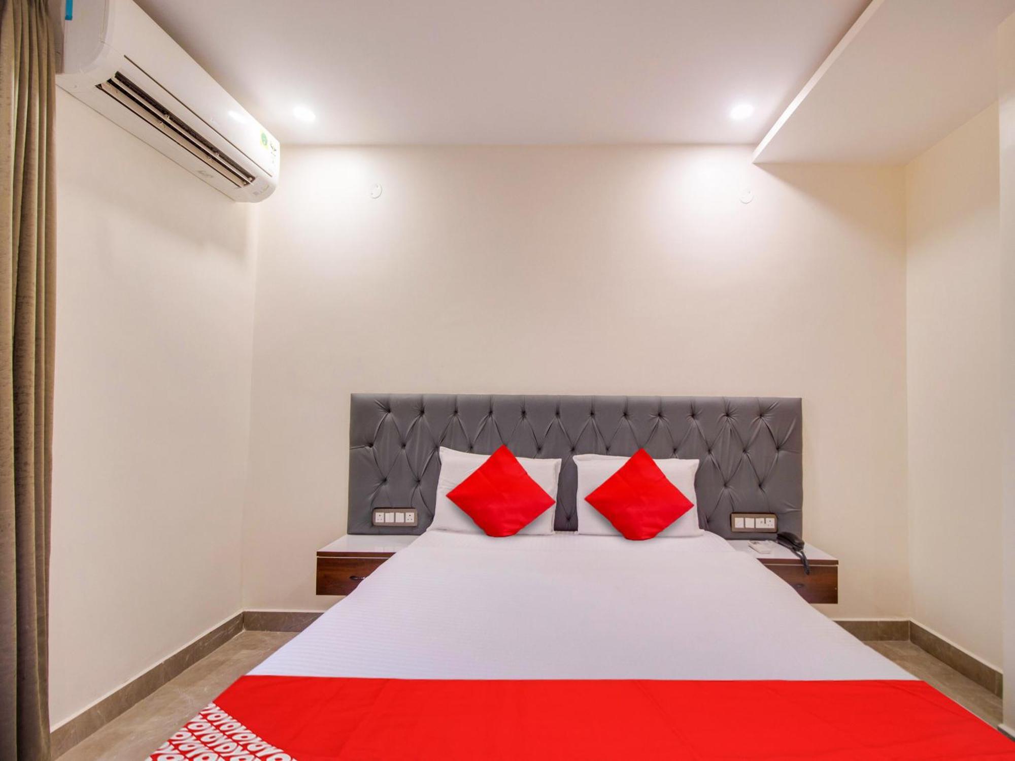 Hotel O Rr Residency Khammam Extérieur photo