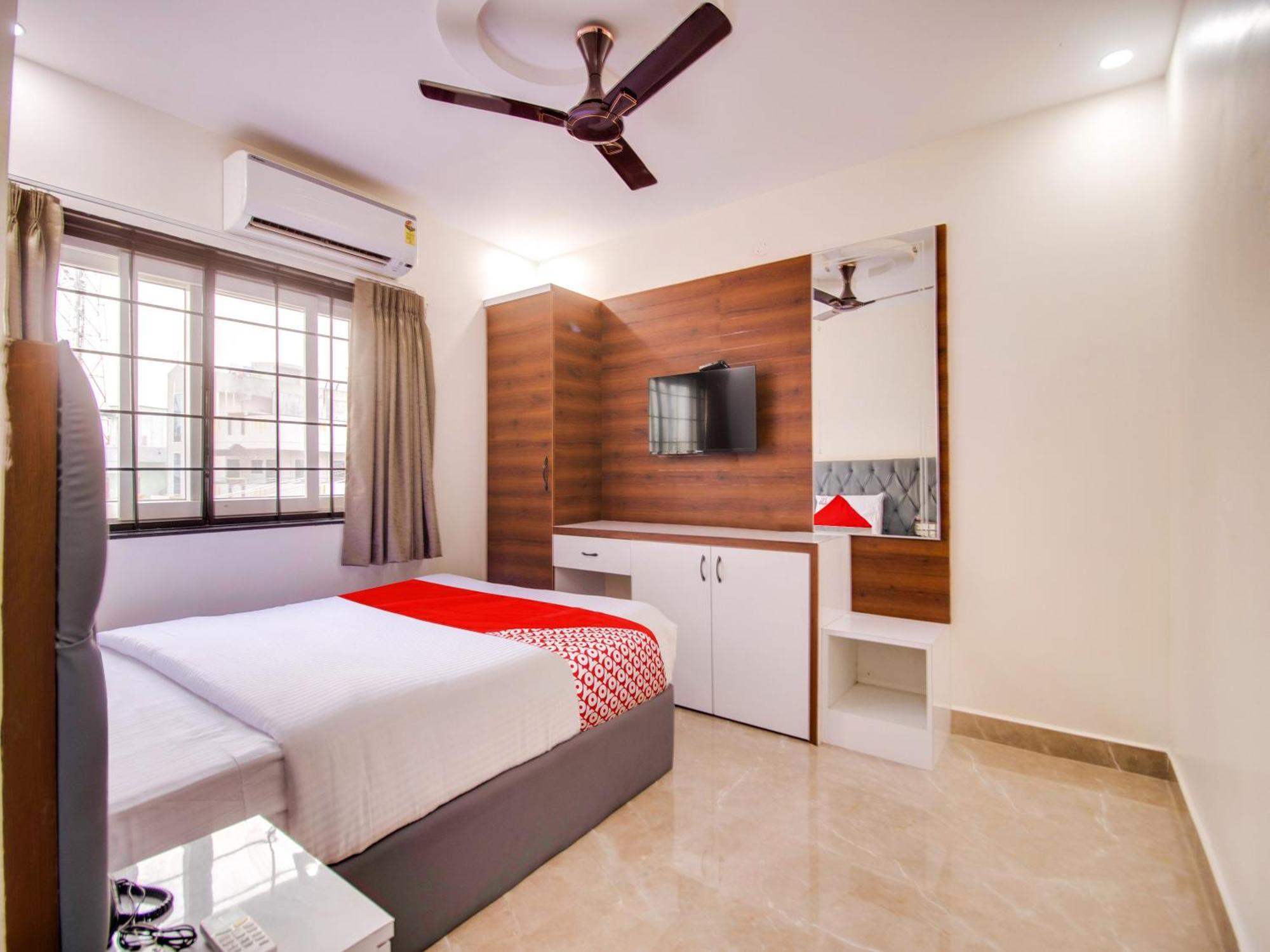 Hotel O Rr Residency Khammam Extérieur photo