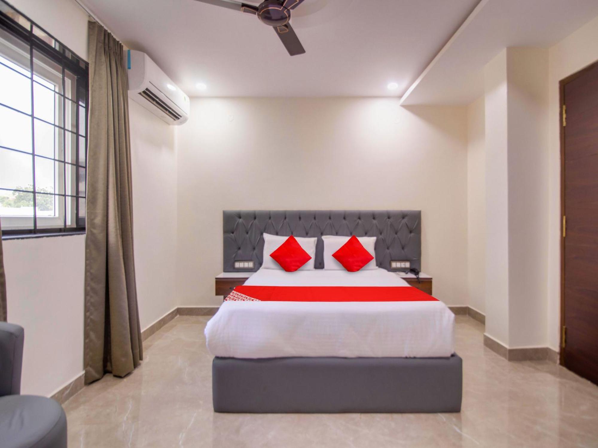 Hotel O Rr Residency Khammam Extérieur photo